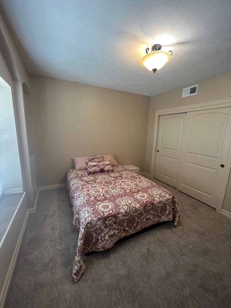 Omaha Apartment: 3007 Jackson Street