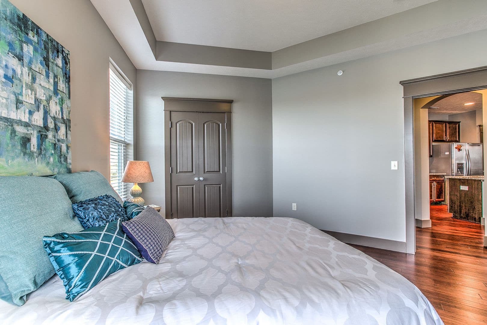 Elkhorn Apartment: 1010 N. 192nd Court, 1004 N. 192nd Court, 1011 N. 192nd Court
