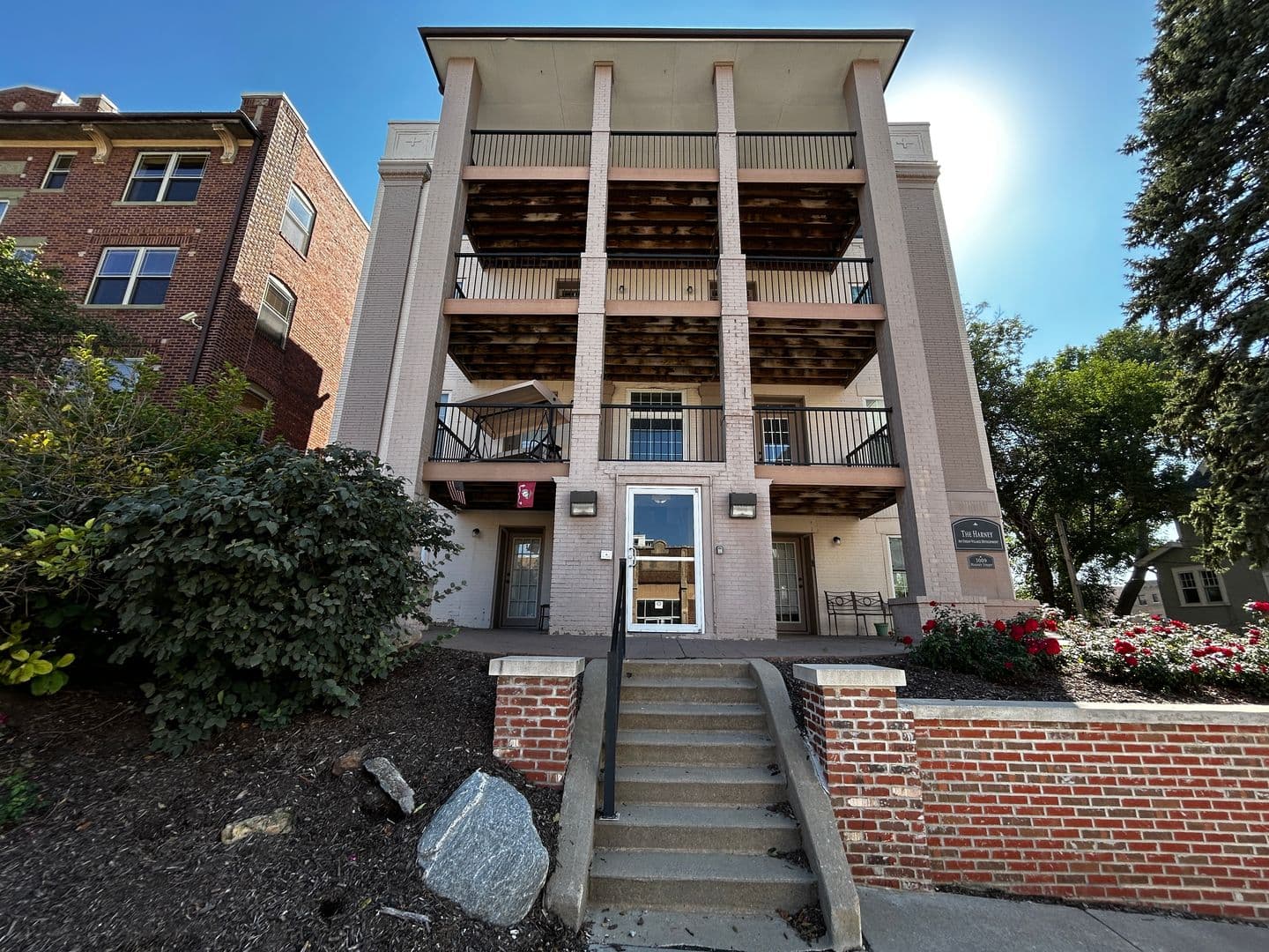 Omaha Apartment: 3009 Harney Street