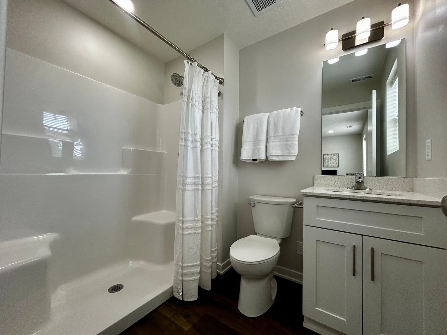 Omaha Apartment: 13041 Cornhusker Road