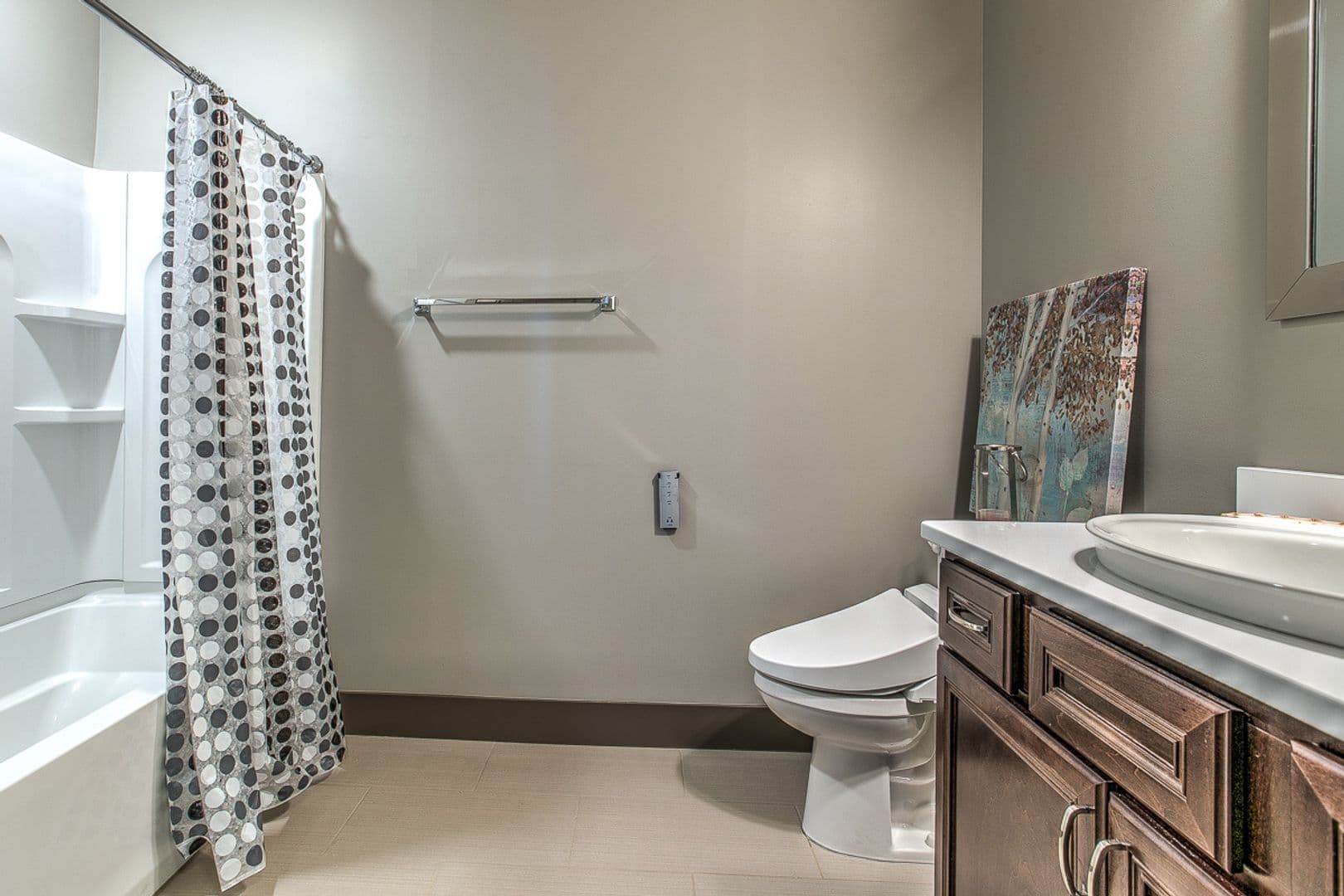 Elkhorn Apartment: 1010 N. 192nd Court, 1004 N. 192nd Court, 1011 N. 192nd Court