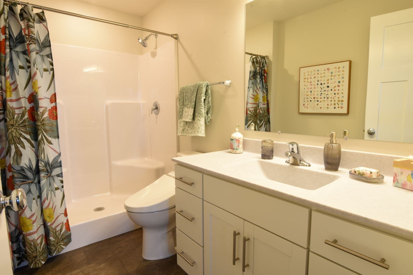 Omaha Apartment: 13178 Lincoln Road