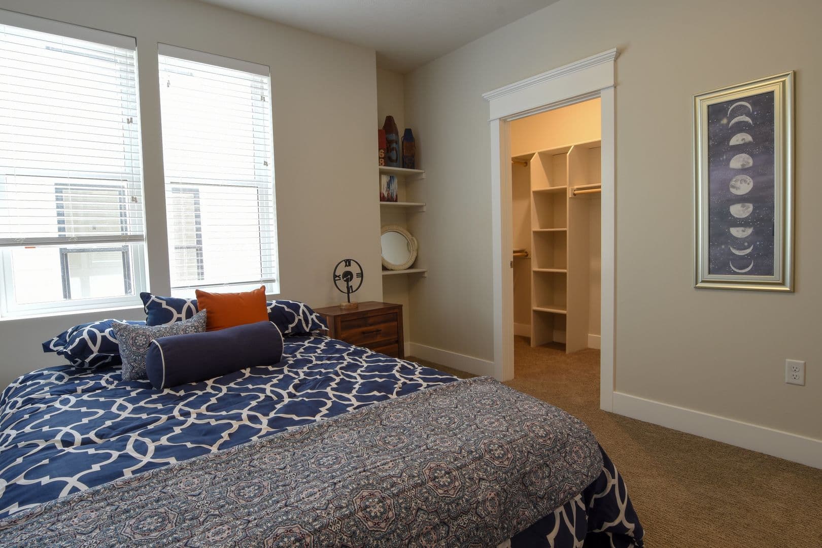 Omaha Apartment: 13178 Lincoln Road