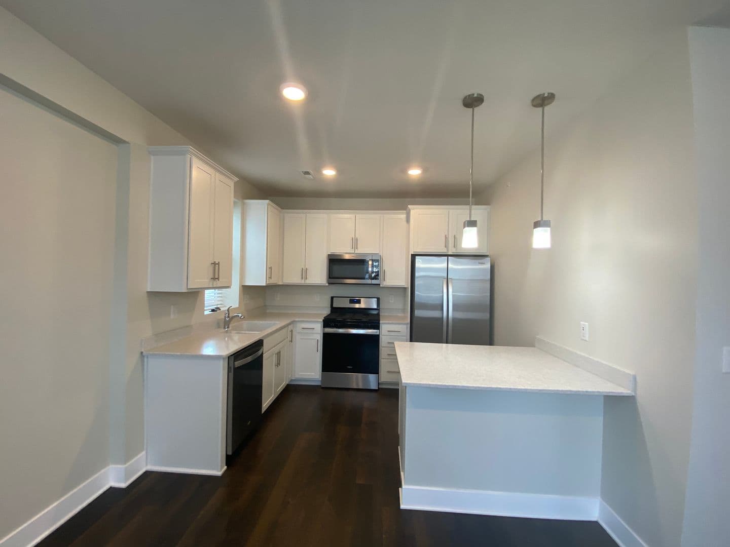 Omaha Apartment: 13178 Lincoln Road