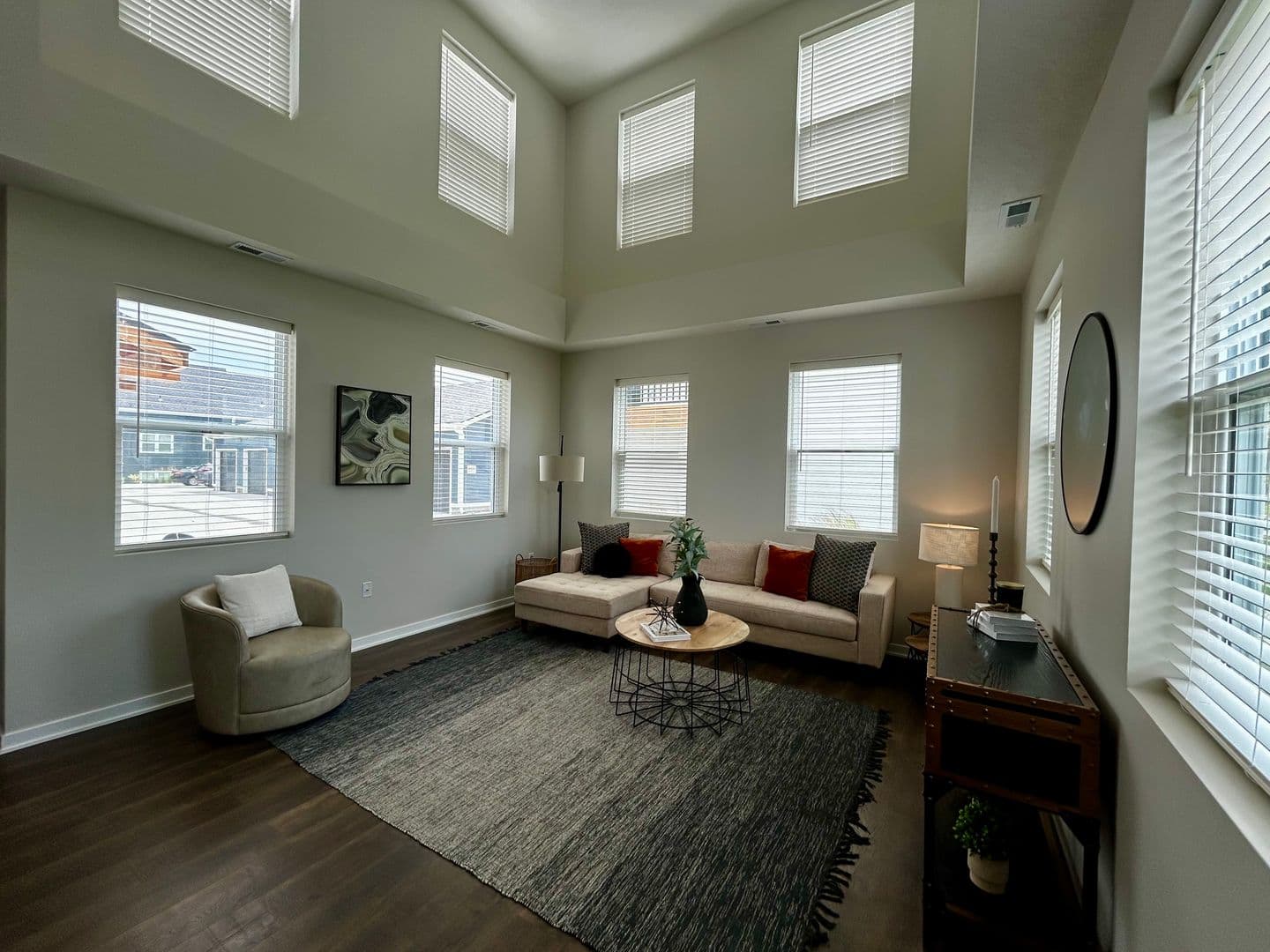 Omaha Apartment: 13041 Cornhusker Road
