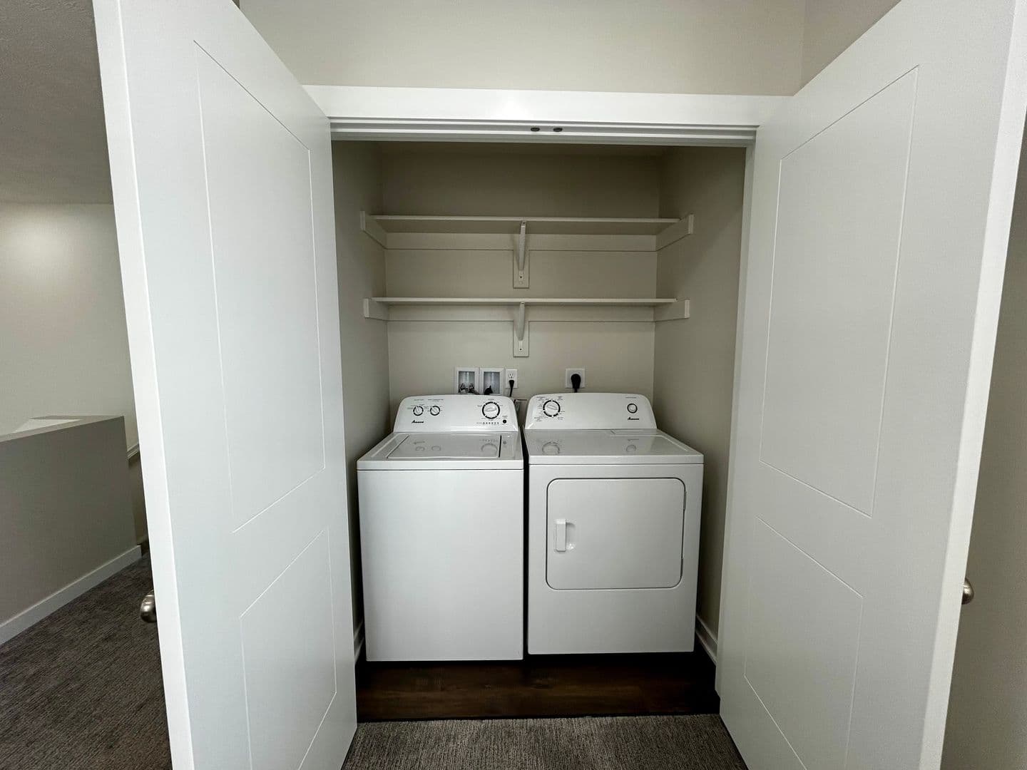 Omaha Apartment: 13041 Cornhusker Road