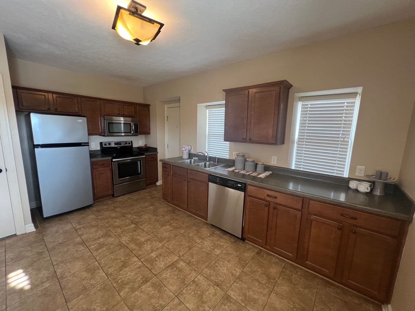 Omaha Apartment: 3007 Jackson Street