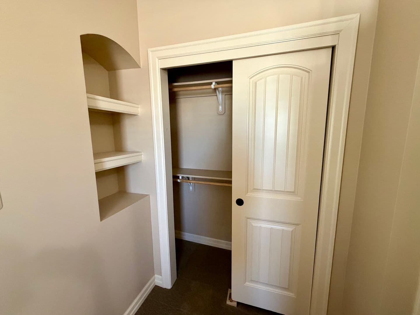 Omaha Apartment: 515 S. 31st Street