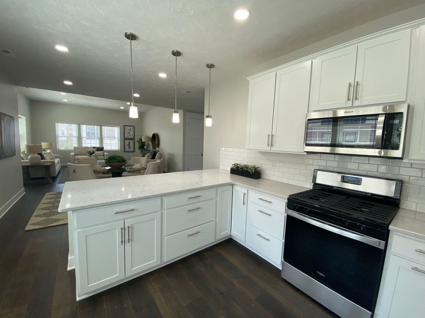 Omaha Apartment: 13108 Lincoln Road