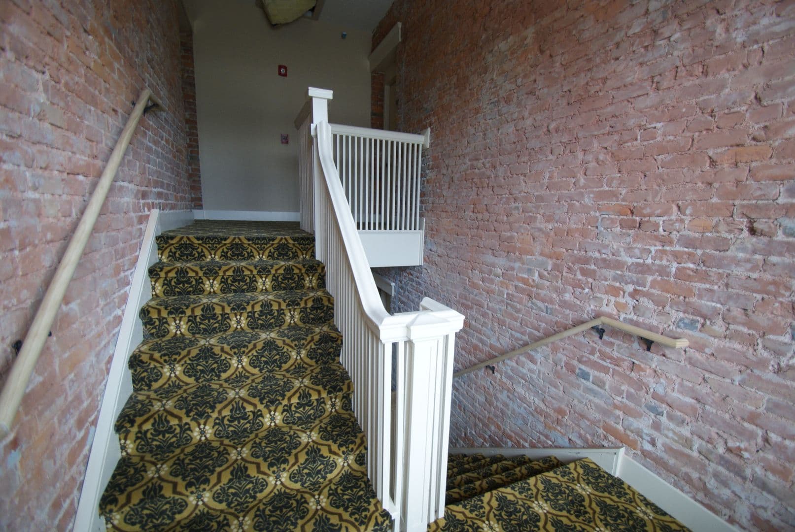 Omaha Apartment: 2934 Leavenworth