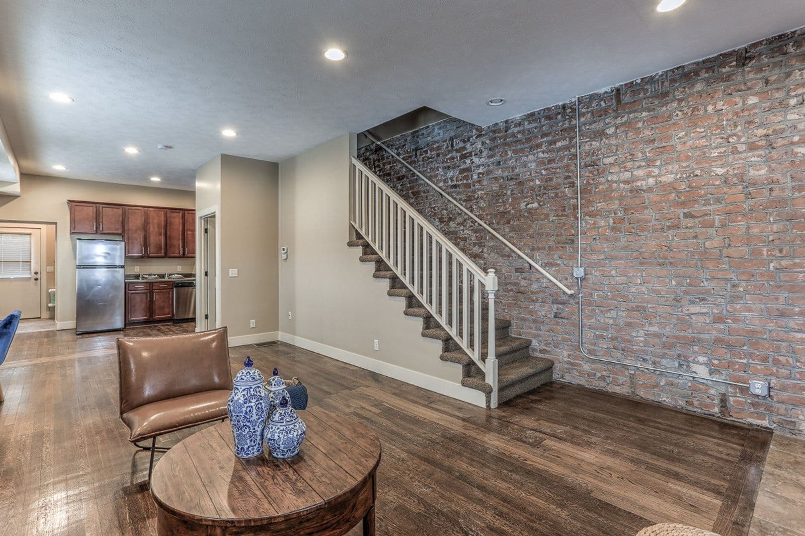 Omaha Apartment: 806 Park Avenue