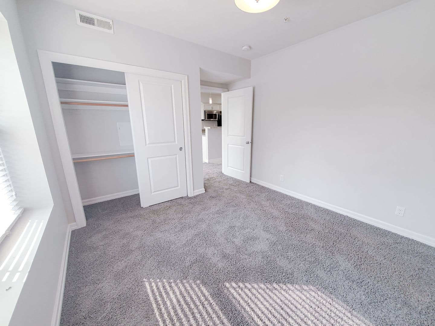 Omaha Apartment: 528 S. 29th Street