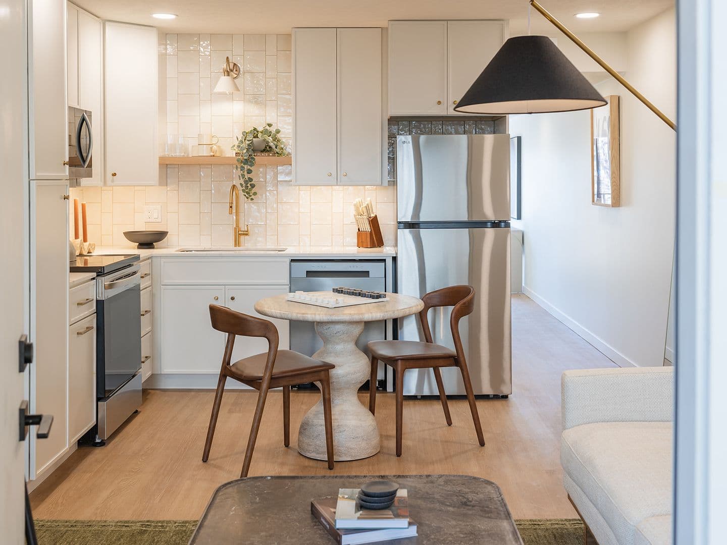 Omaha Apartment: 7270 Cedar Street, Omaha, NE 68102