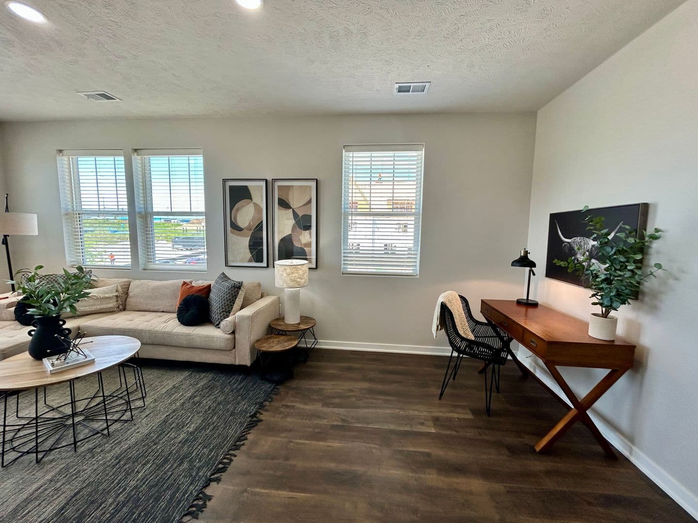Omaha Apartment: 13041 Cornhusker Road