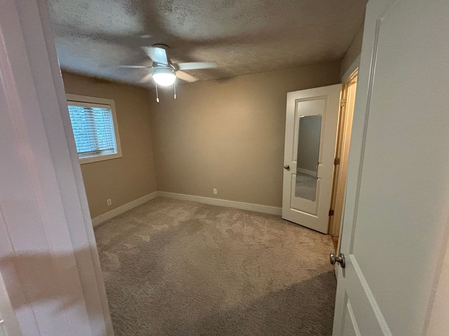 Omaha Apartment: 511 S. 31st Street
