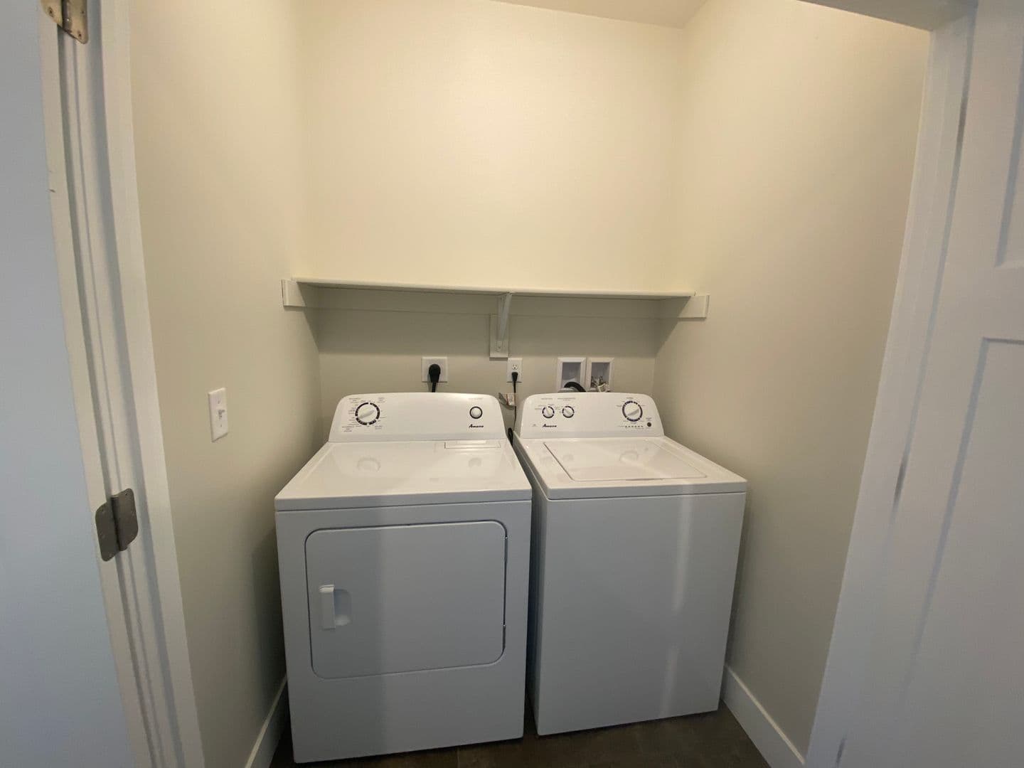 Omaha Apartment: 13178 Lincoln Road