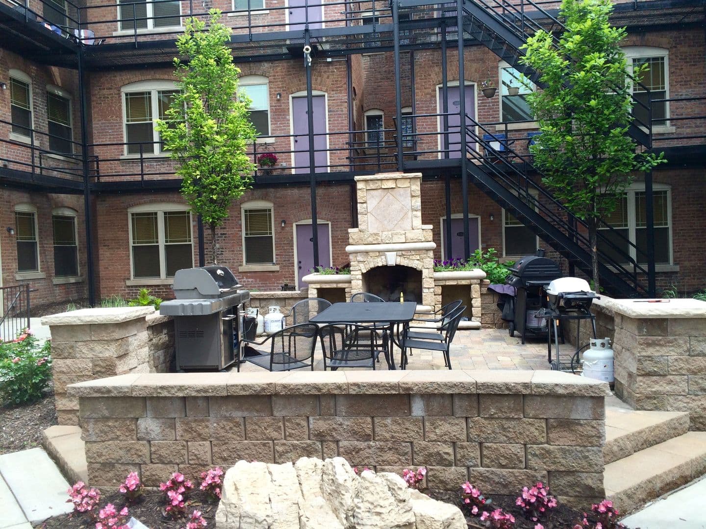 Omaha Apartment: 804 Park Avenue
