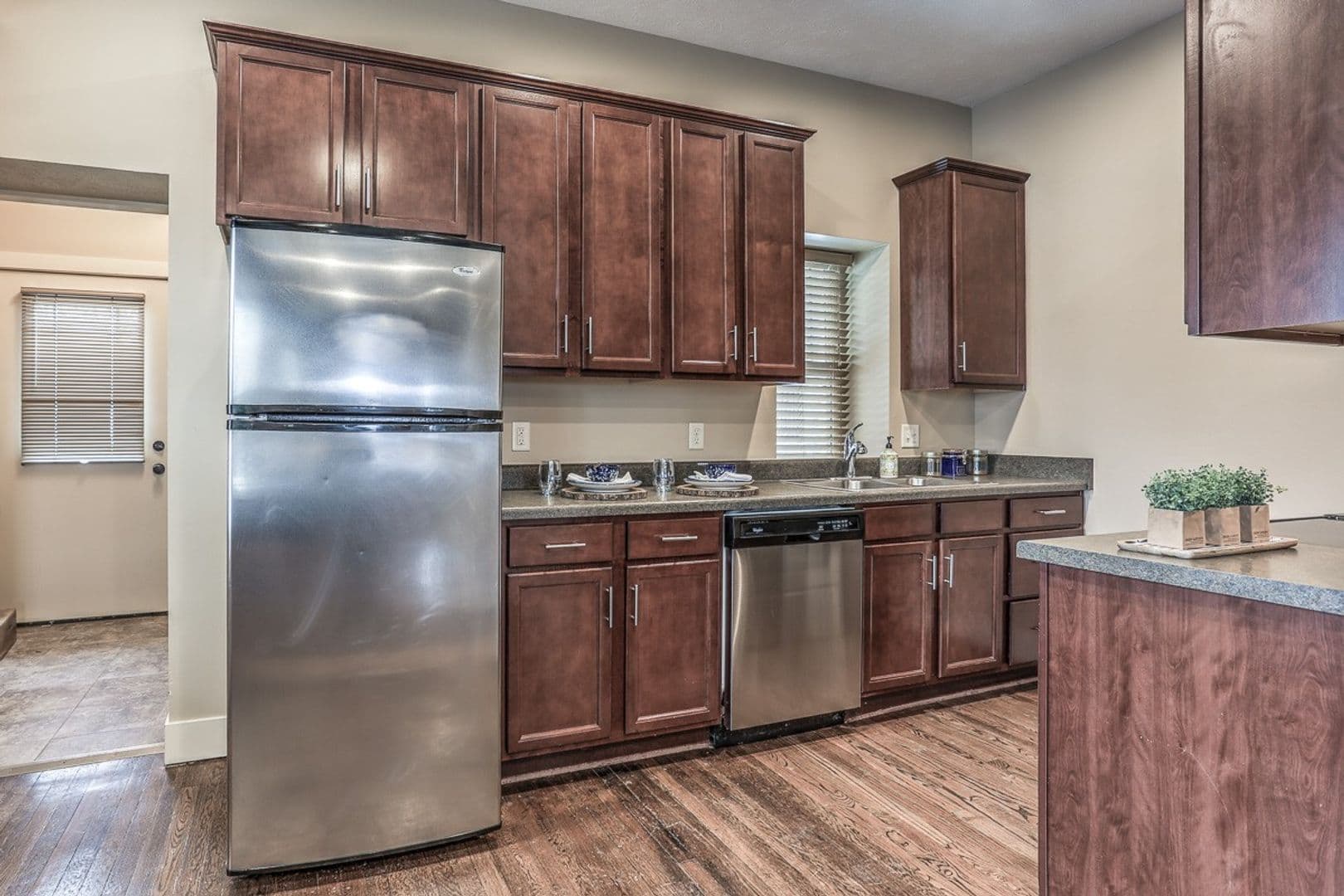 Omaha Apartment: 806 Park Avenue