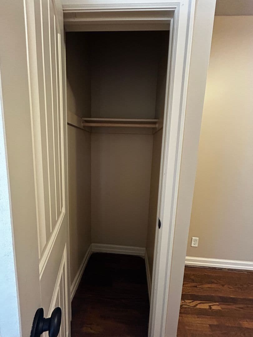 Omaha Apartment: 3009 Harney Street