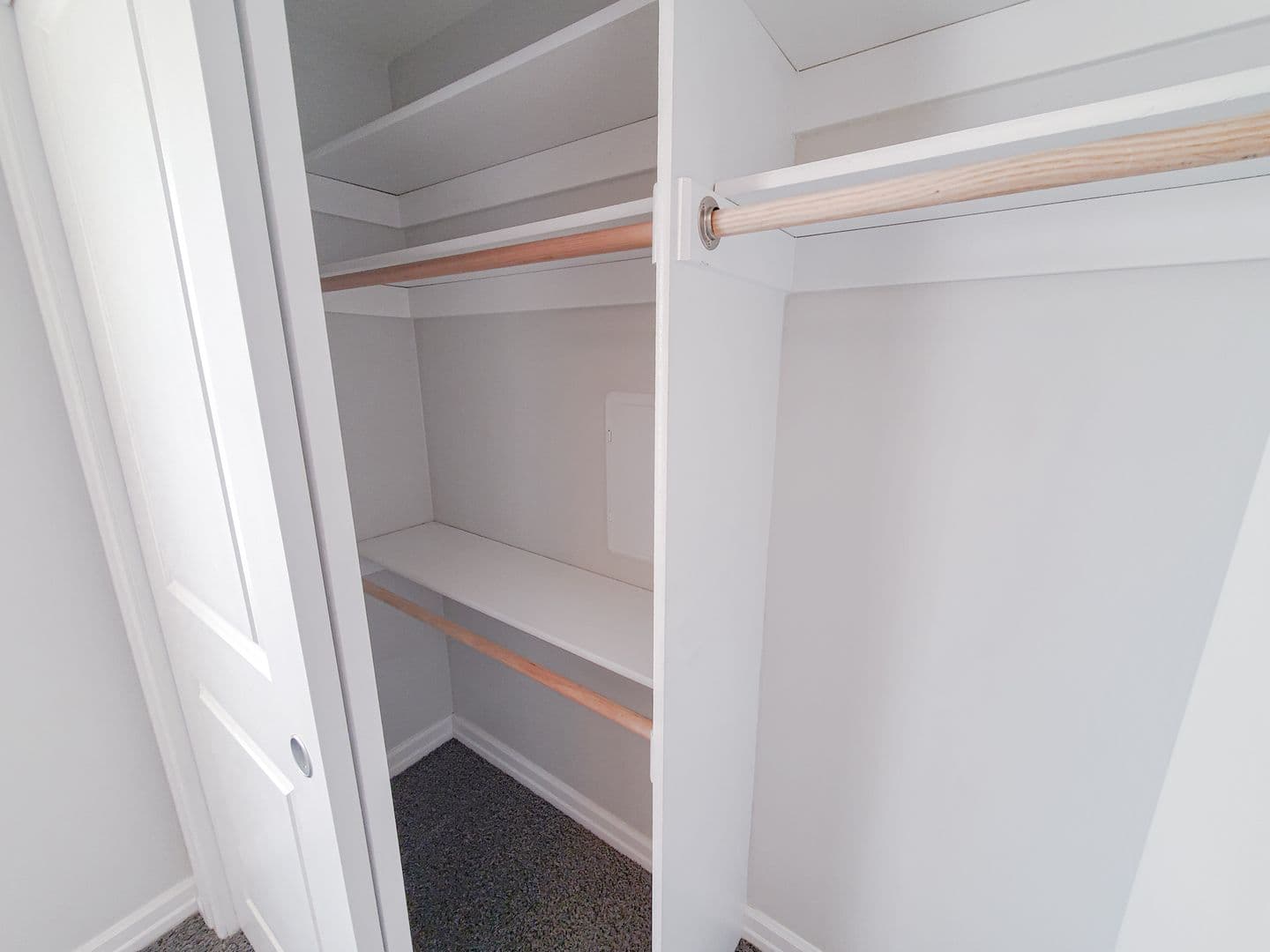 Omaha Apartment: 528 S. 29th Street