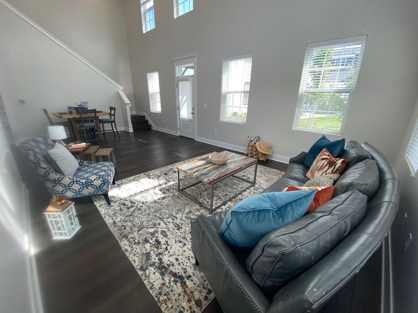 Omaha Apartment: 13041 Cornhusker Road
