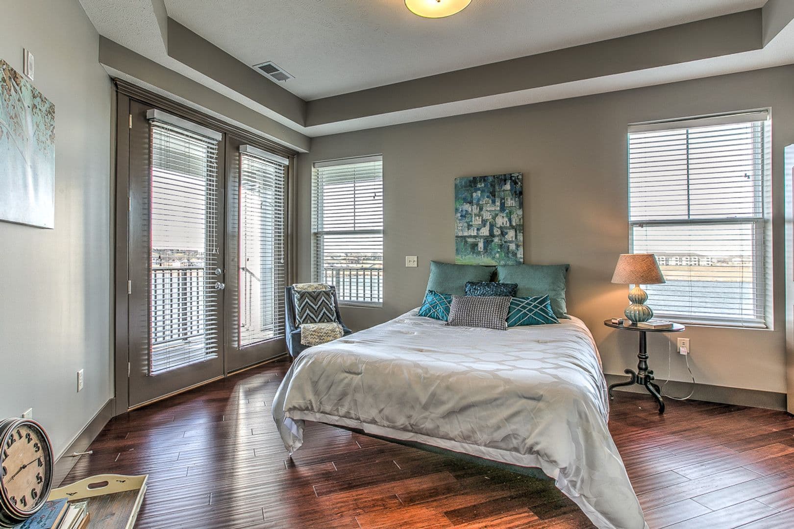 Elkhorn Apartment: 1010 N. 192nd Court, 1004 N. 192nd Court, 1011 N. 192nd Court