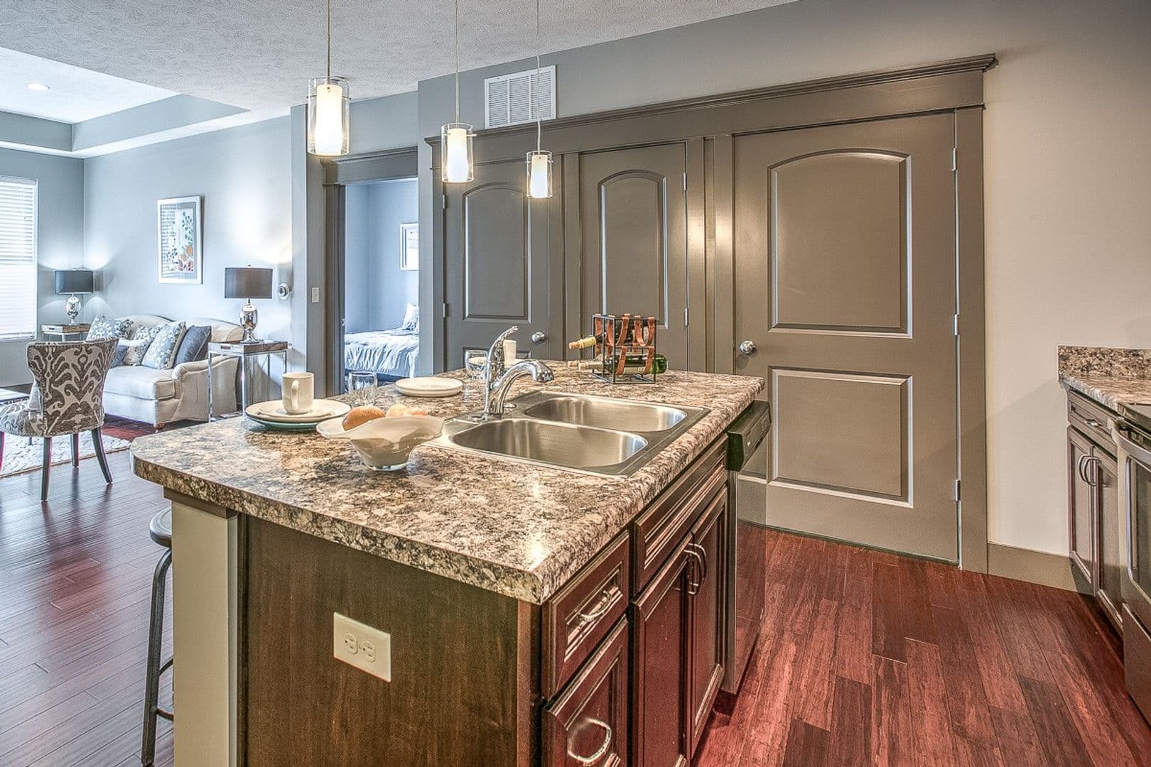 Elkhorn Apartment: 1010 N. 192nd Court, 1004 N. 192nd Court, 1011 N. 192nd Court