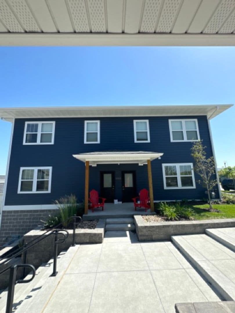 Omaha Apartment: 13041 Cornhusker Road