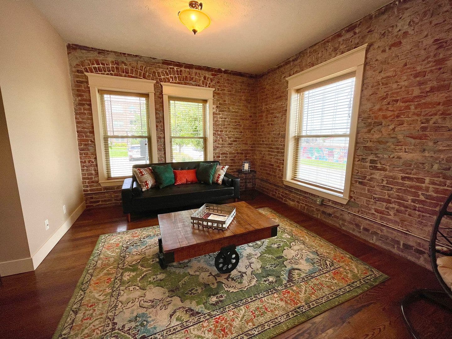 Omaha Apartment: 2934 Leavenworth