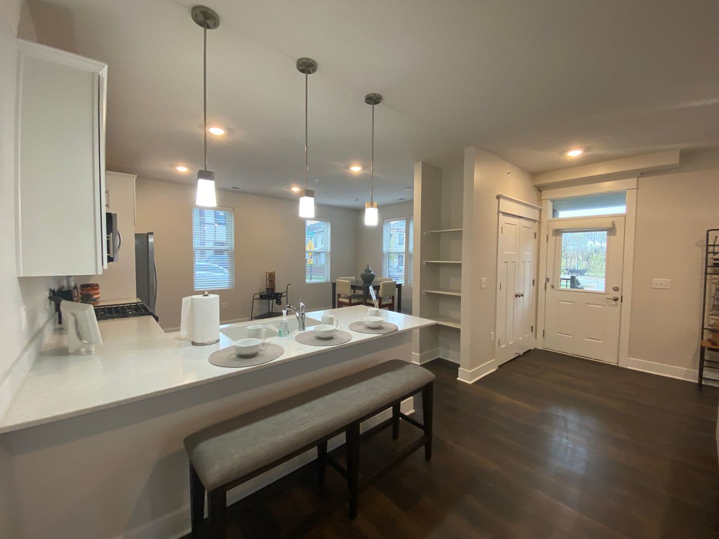 Omaha Apartment: 13178 Lincoln Road