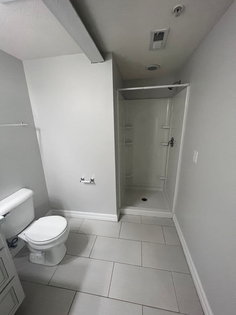 Omaha Apartment: 528 S. 29th Street