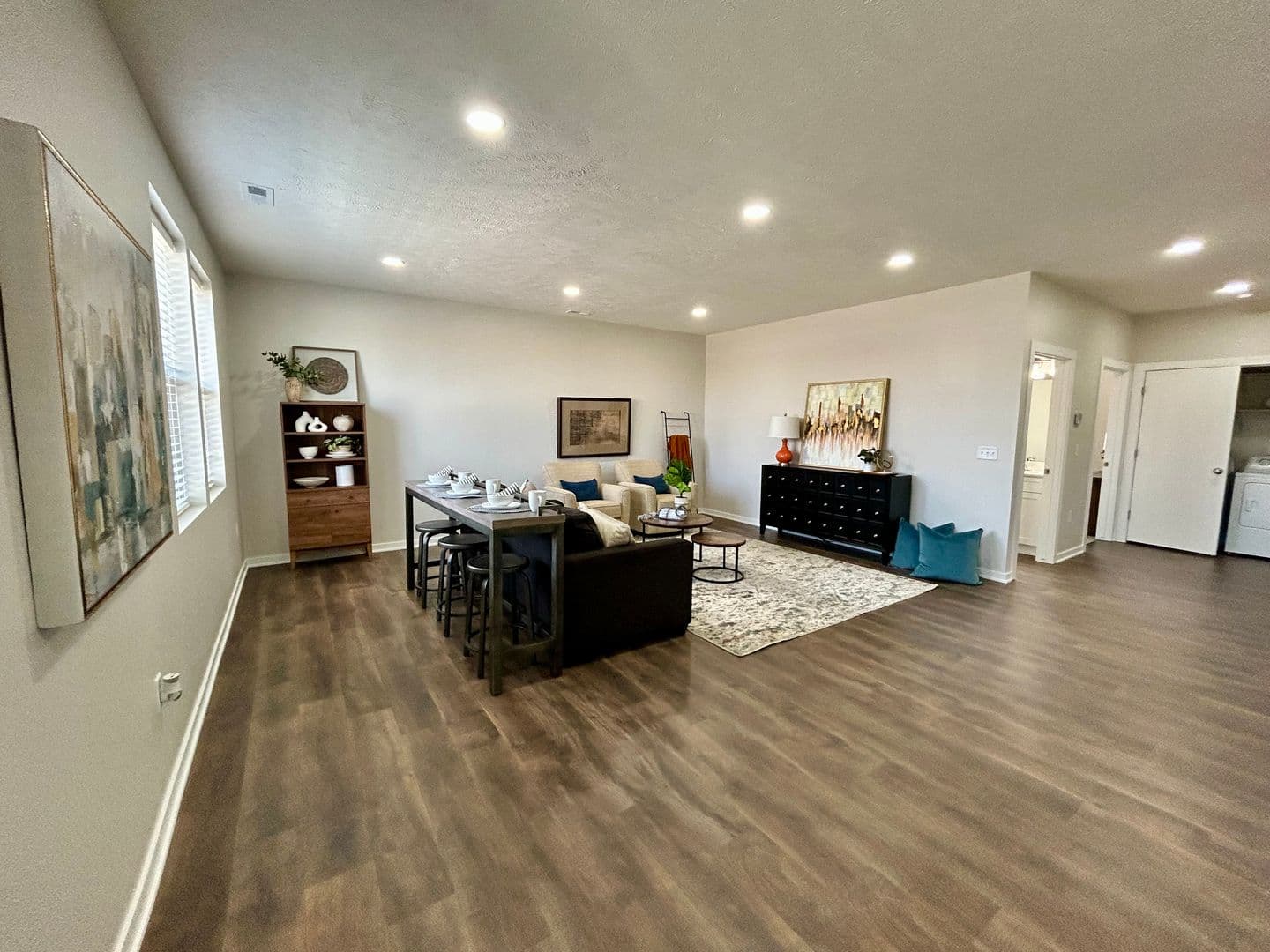 Omaha Apartment: 13108 Lincoln Road