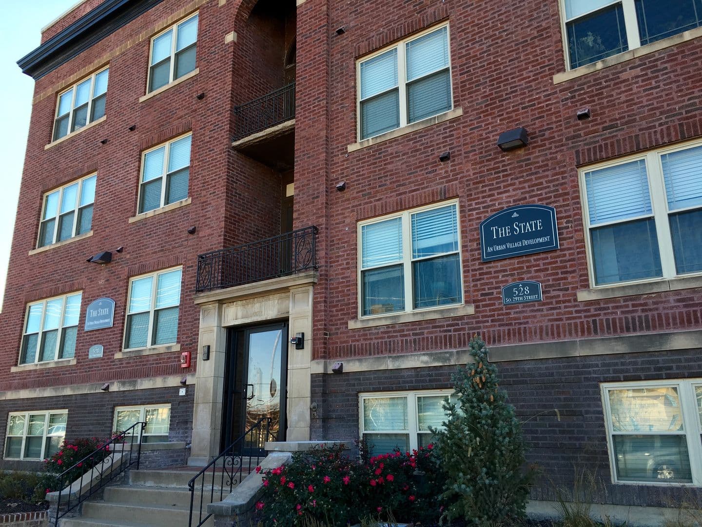 Omaha Apartment: 528 S. 29th Street