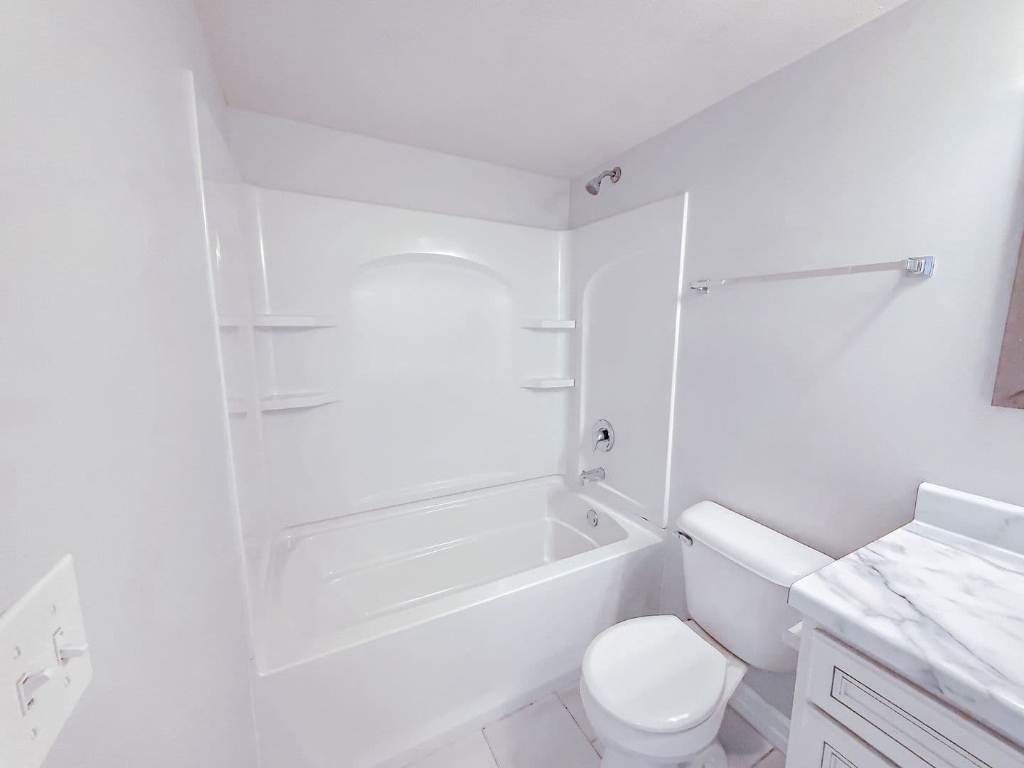 Omaha Apartment: 528 S. 29th Street