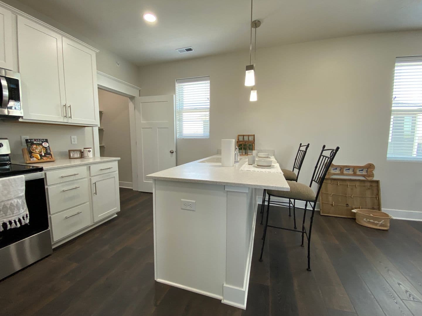 Omaha Apartment: 13041 Cornhusker Road