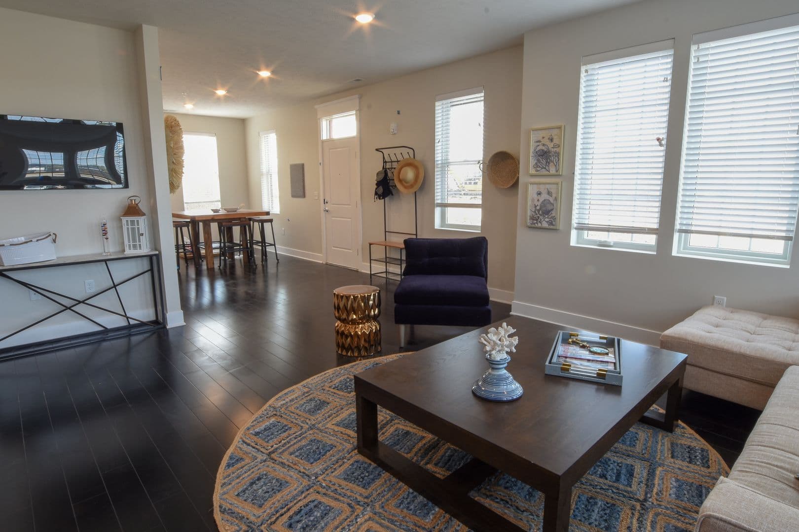 Omaha Apartment: 13178 Lincoln Road