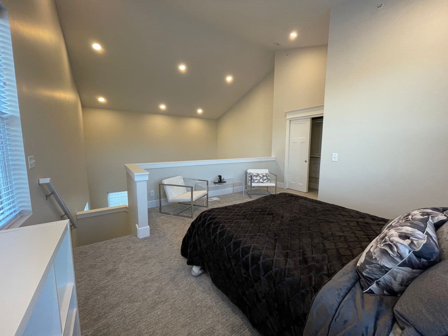 Ralston Apartment: 7630 Park Drive
