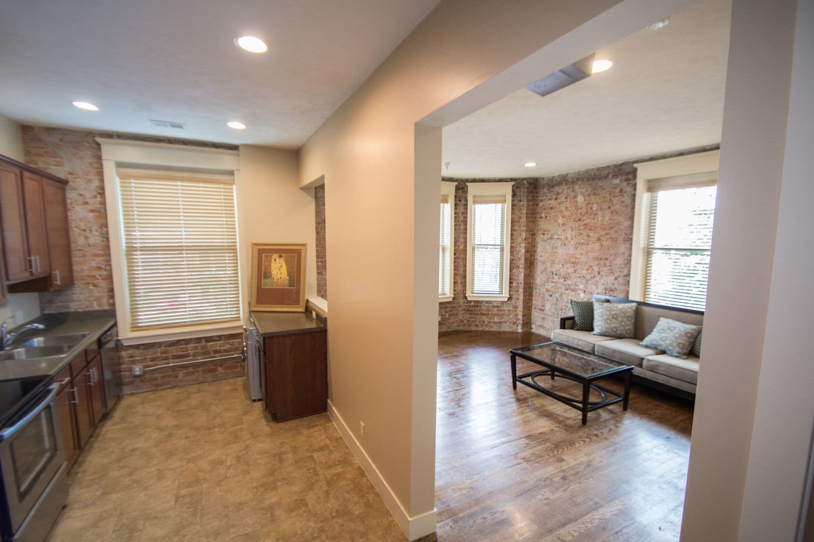 Omaha Apartment: 804 Park Avenue