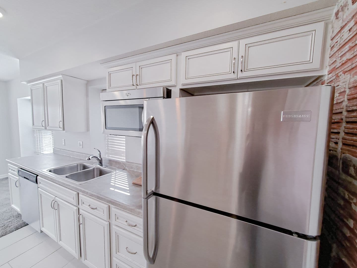 Omaha Apartment: 528 S. 29th Street
