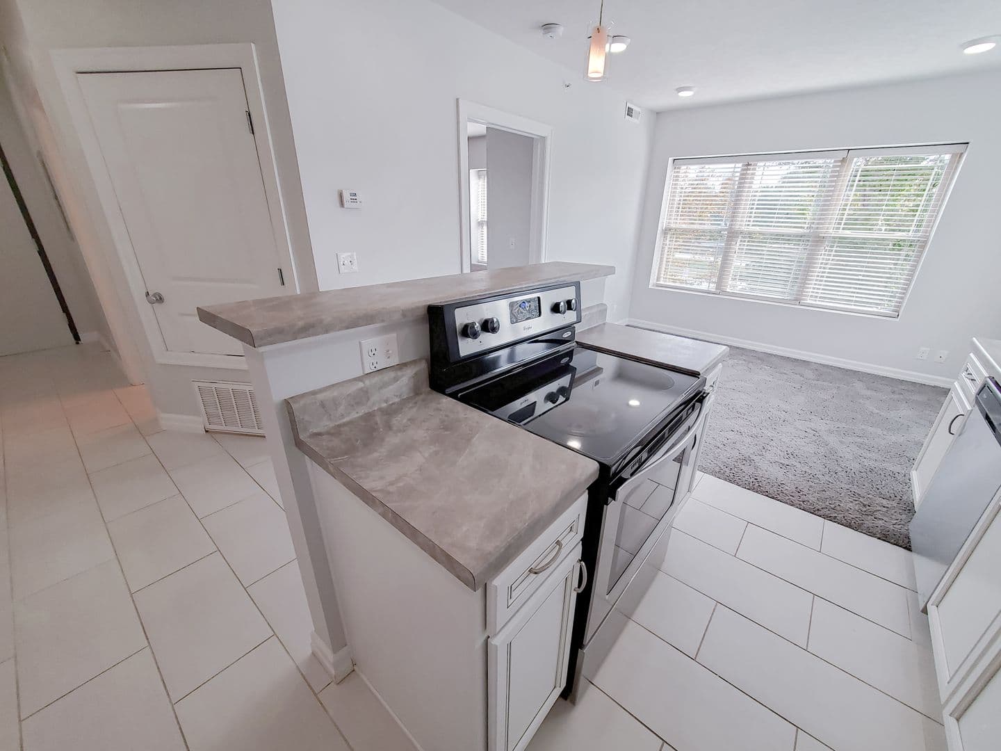 Omaha Apartment: 528 S. 29th Street