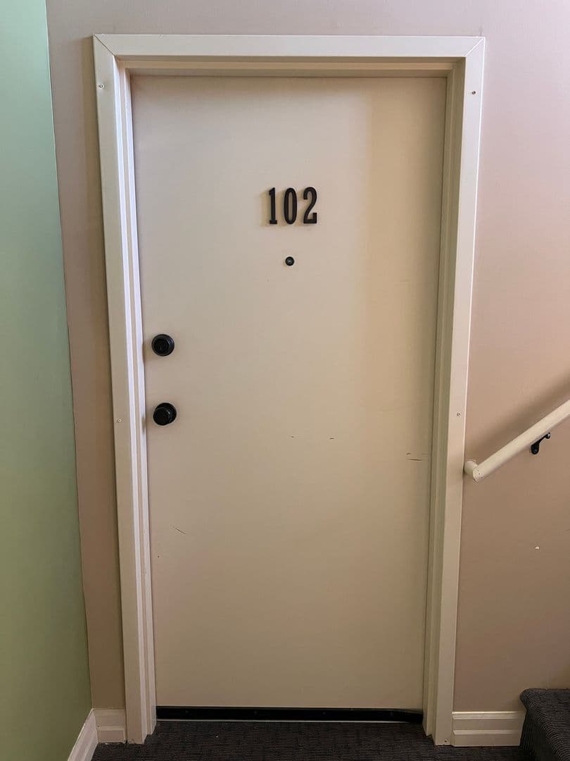 Omaha Apartment: 3007 Jackson Street