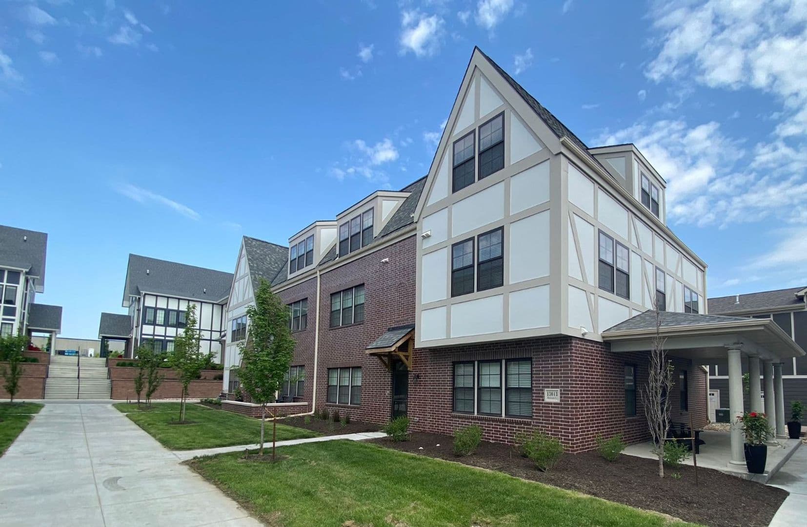 Omaha Apartment: 13108 Lincoln Road