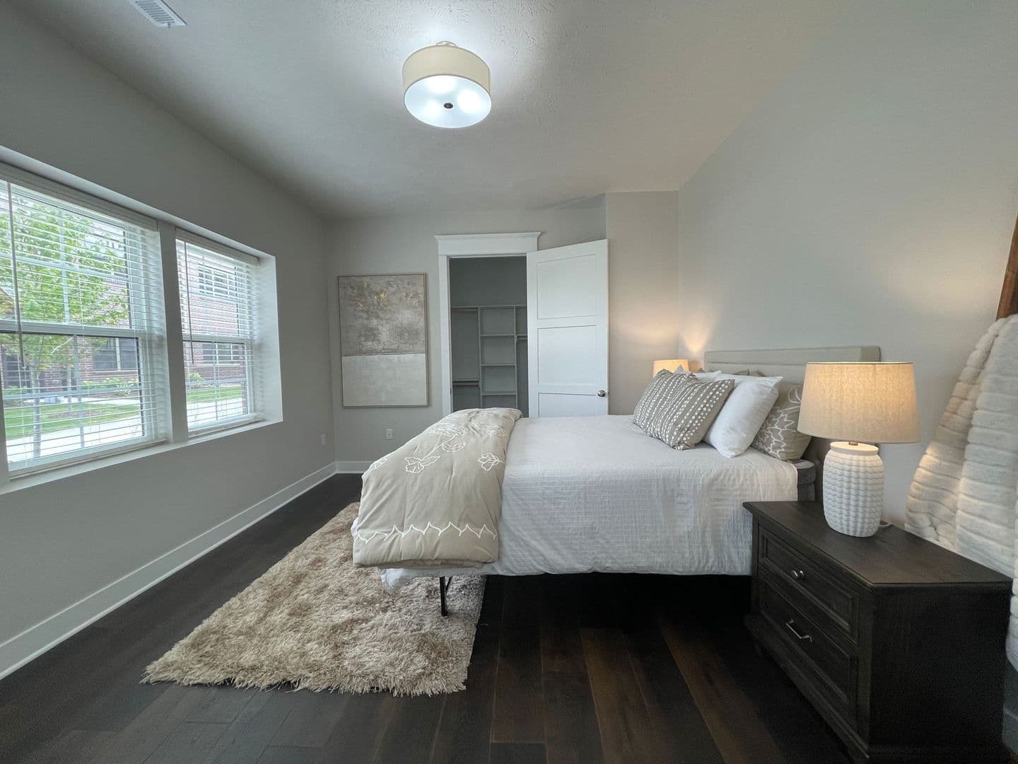 Omaha Apartment: 13108 Lincoln Road