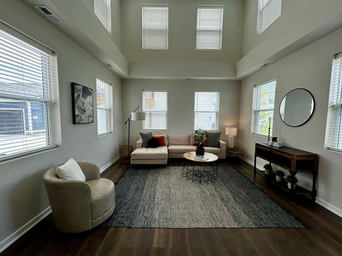 Omaha Apartment: 13041 Cornhusker Road