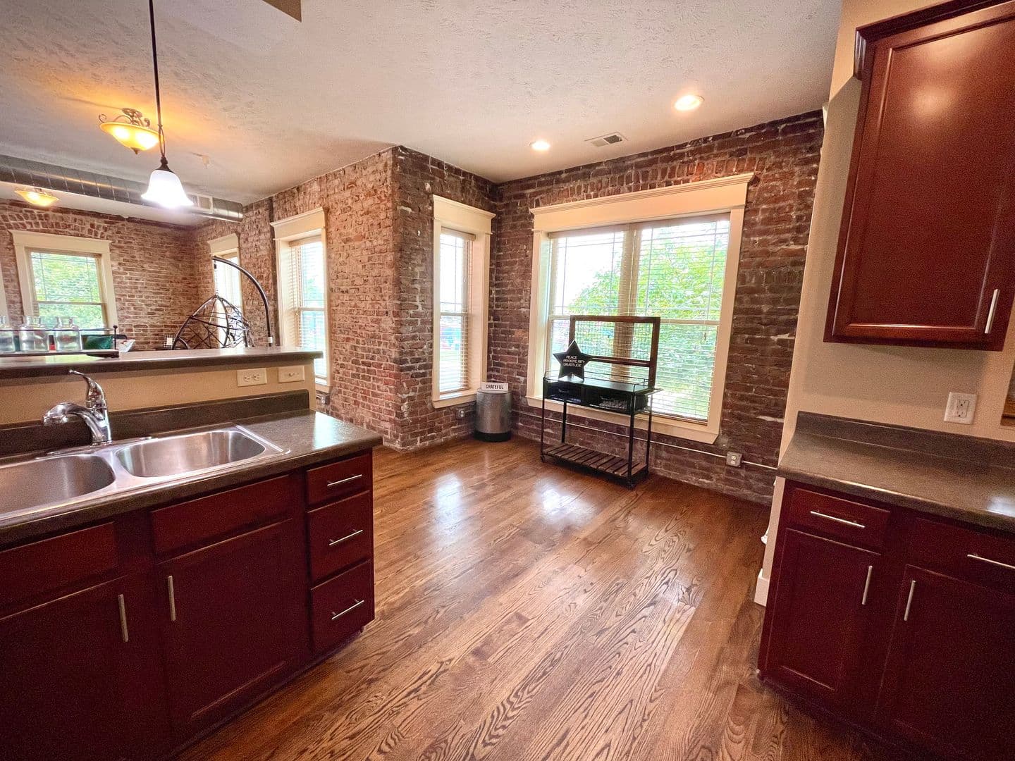 Omaha Apartment: 2934 Leavenworth
