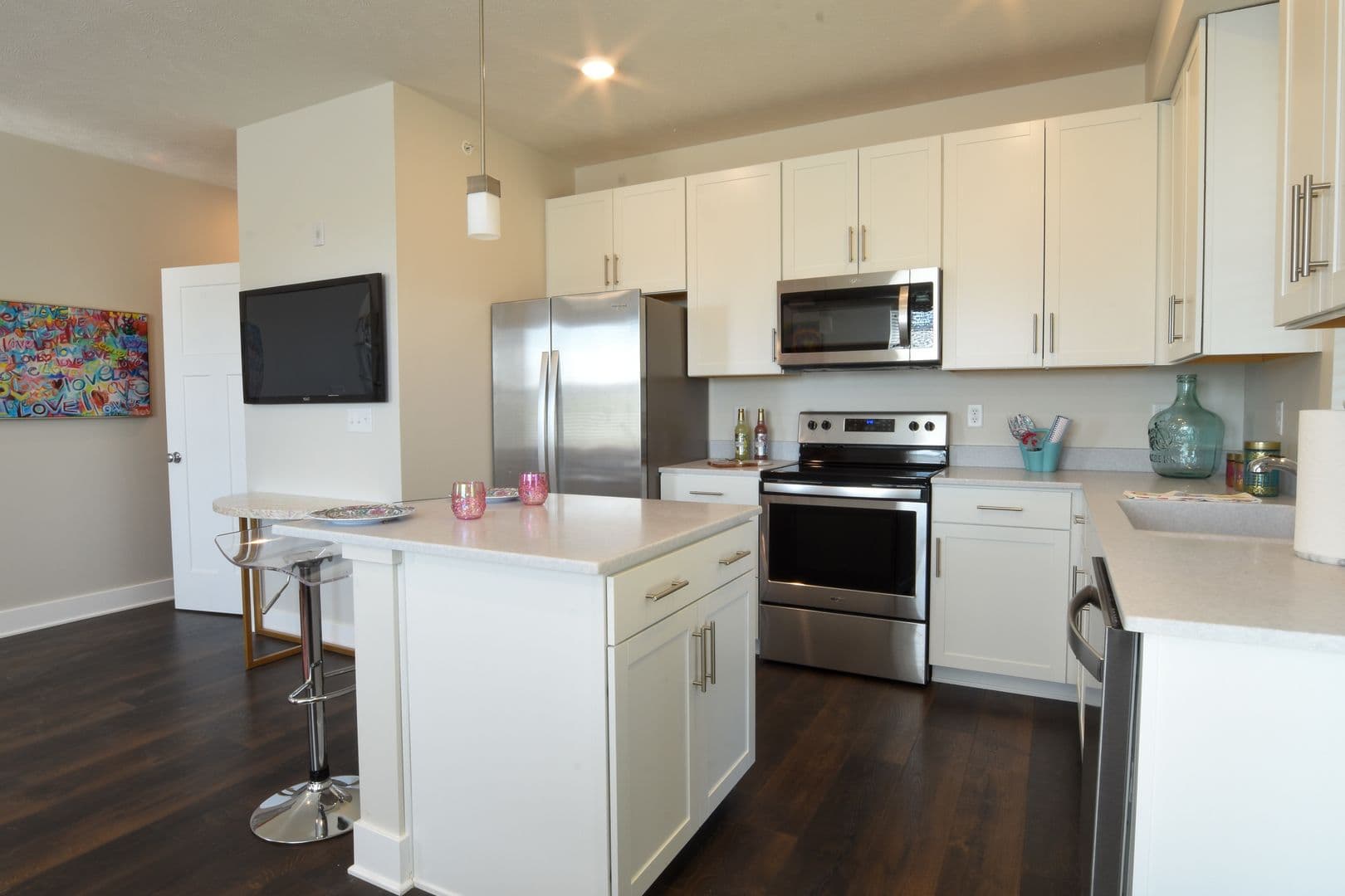 Omaha Apartment: 13178 Lincoln Road
