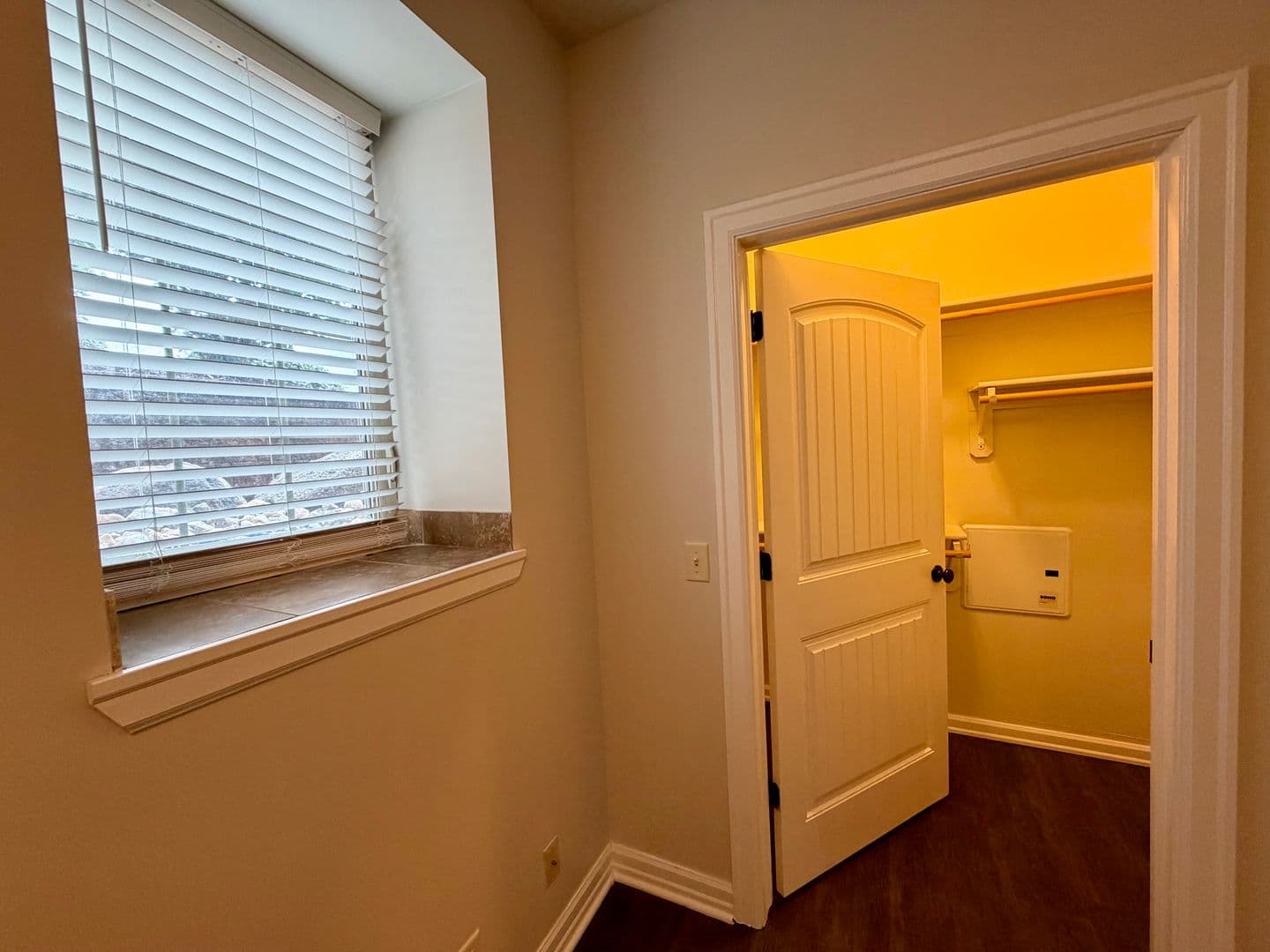 Omaha Apartment: 601-617 S. 31st Avenue