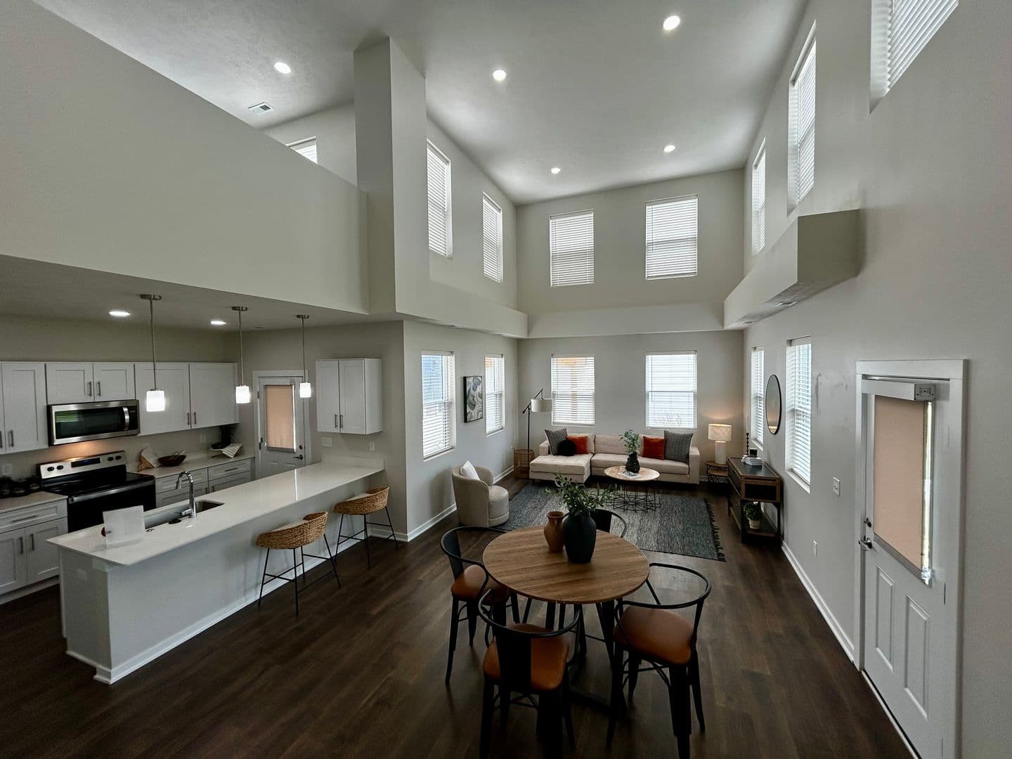 Omaha Apartment: 13041 Cornhusker Road