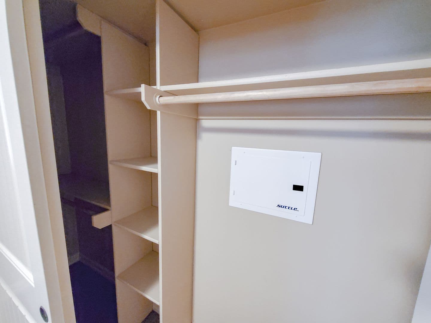 Omaha Apartment: 814 S. 38th Street