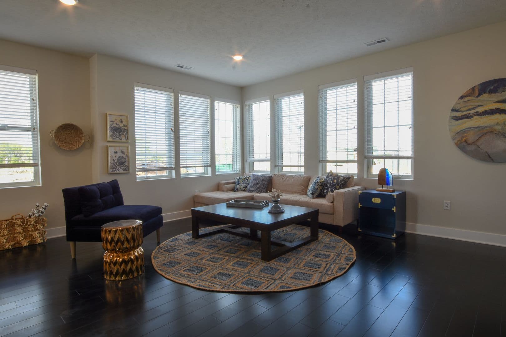 Omaha Apartment: 13178 Lincoln Road